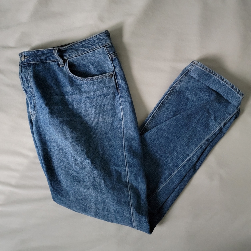 H&M Straight Leg High Rise Jeans 18